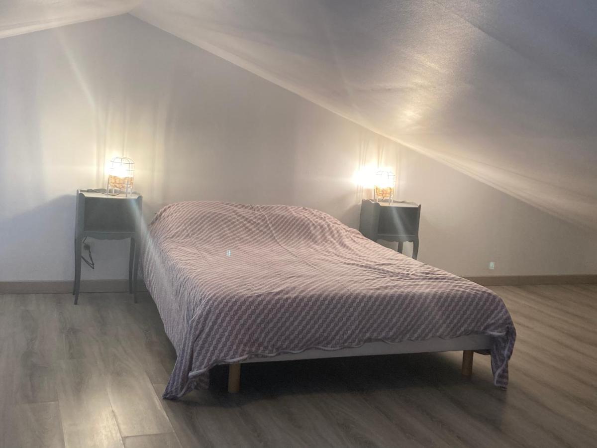 Gite Le Verger Soulignonne Buitenkant foto